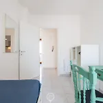 Sunset Oasis Apartment